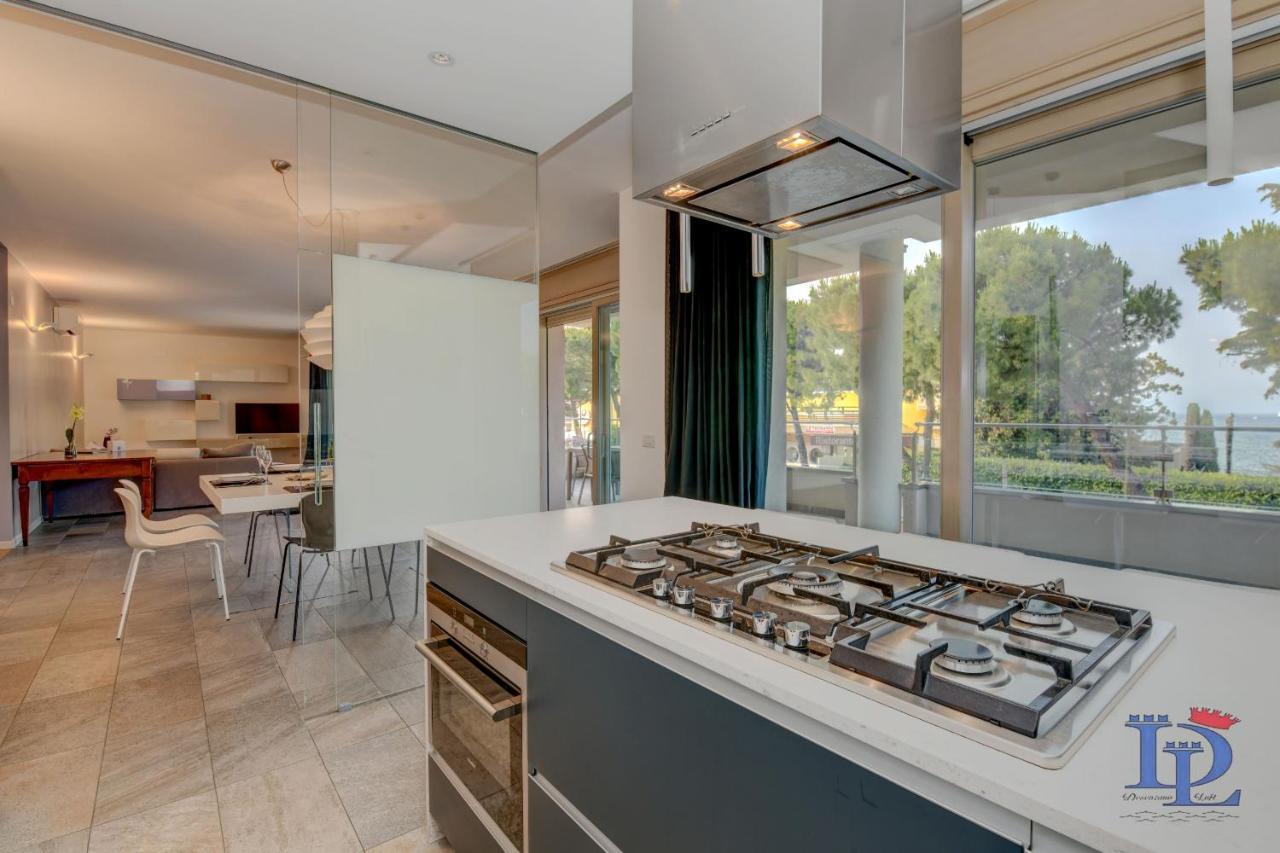 Desenzanoloft Official Partner Marriott Homes & Villas - Oscar Luxury Suite Desenzano del Garda Exteriör bild