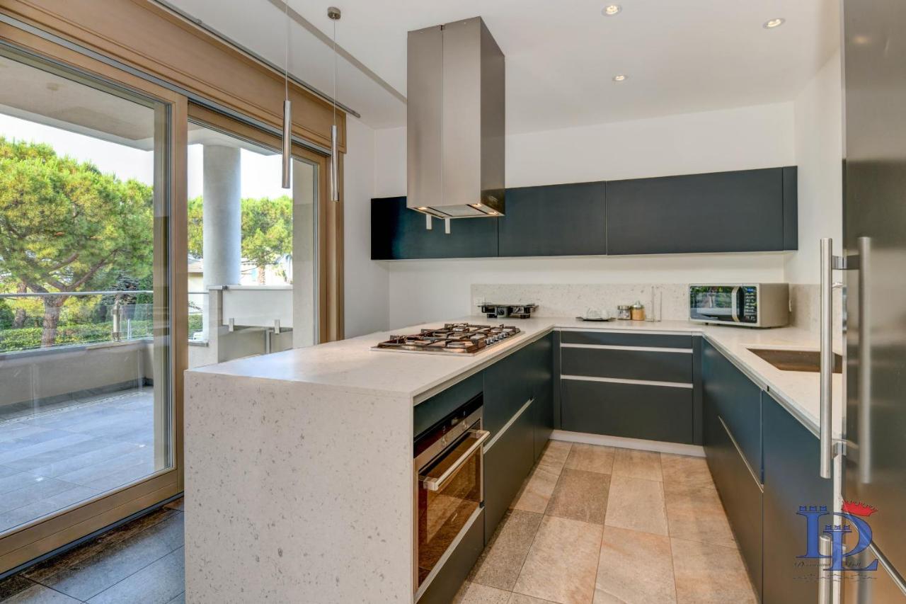 Desenzanoloft Official Partner Marriott Homes & Villas - Oscar Luxury Suite Desenzano del Garda Exteriör bild